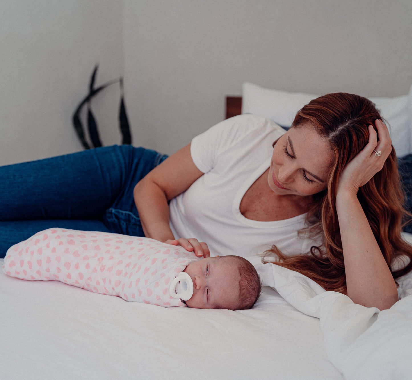 Muslin Swaddle Blankets, Pack of 4, 47" x 47" by Comfy Cubs: Pink